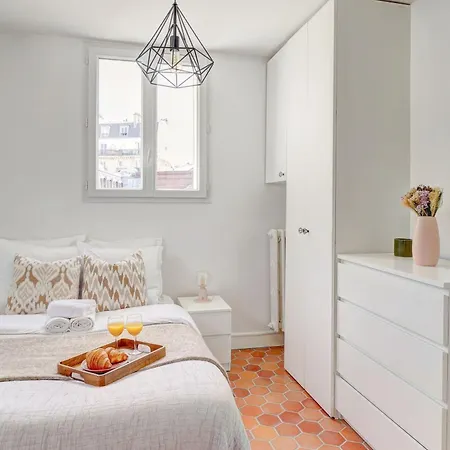 Bright 1br Near Bastille & Marais & Place Des Vosges Apartment Paris